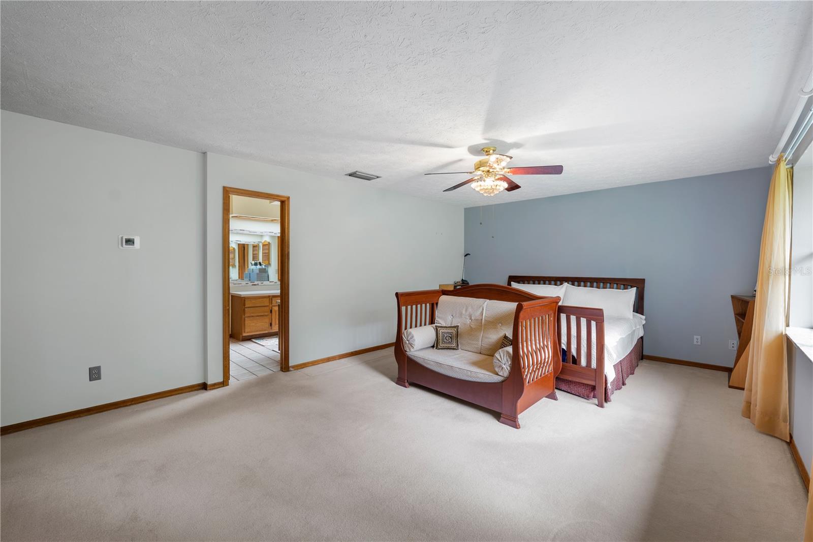 Listing photo id 15 for 16625 Indian Mound Road