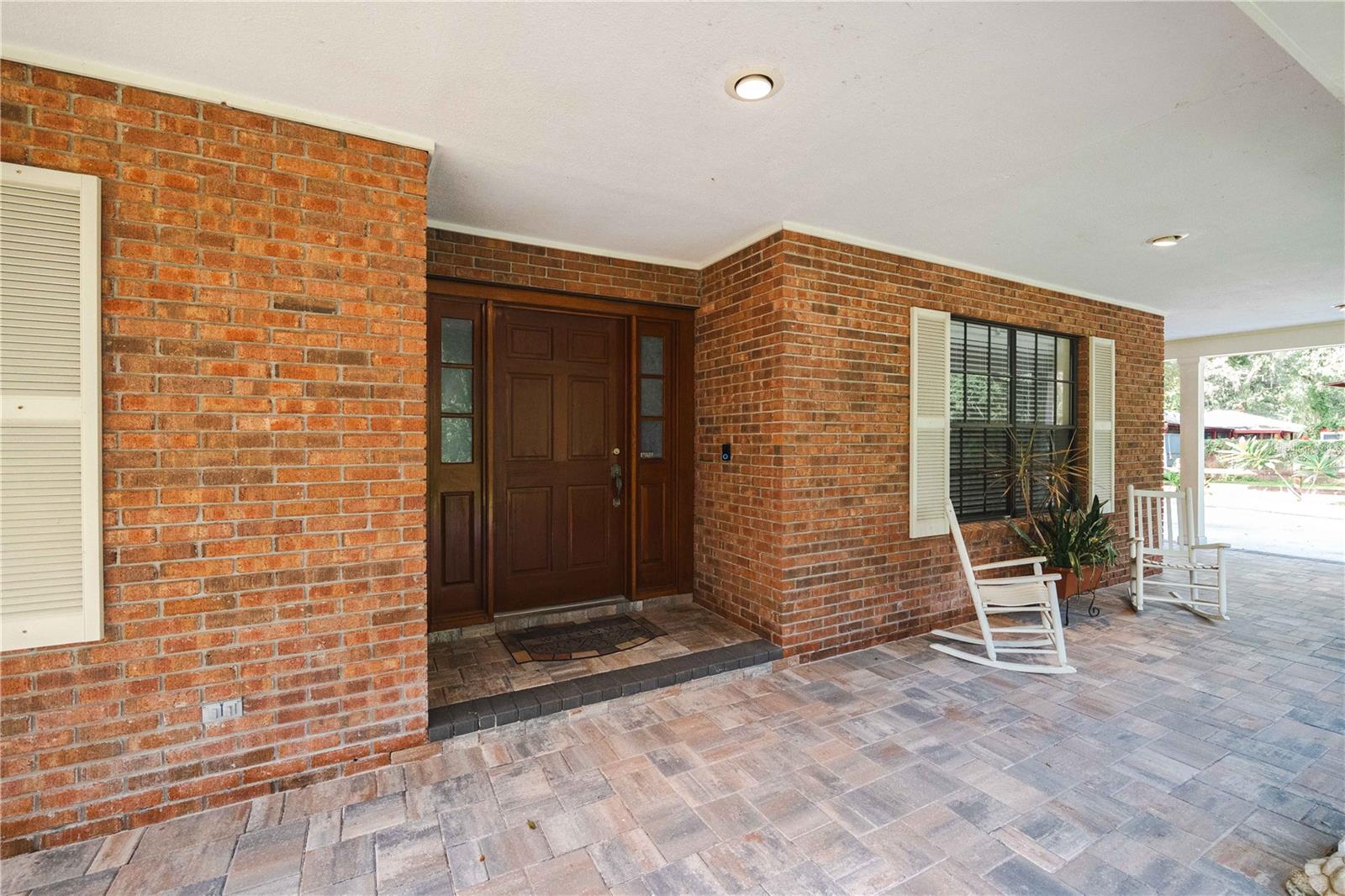 Listing photo id 3 for 16625 Indian Mound Road