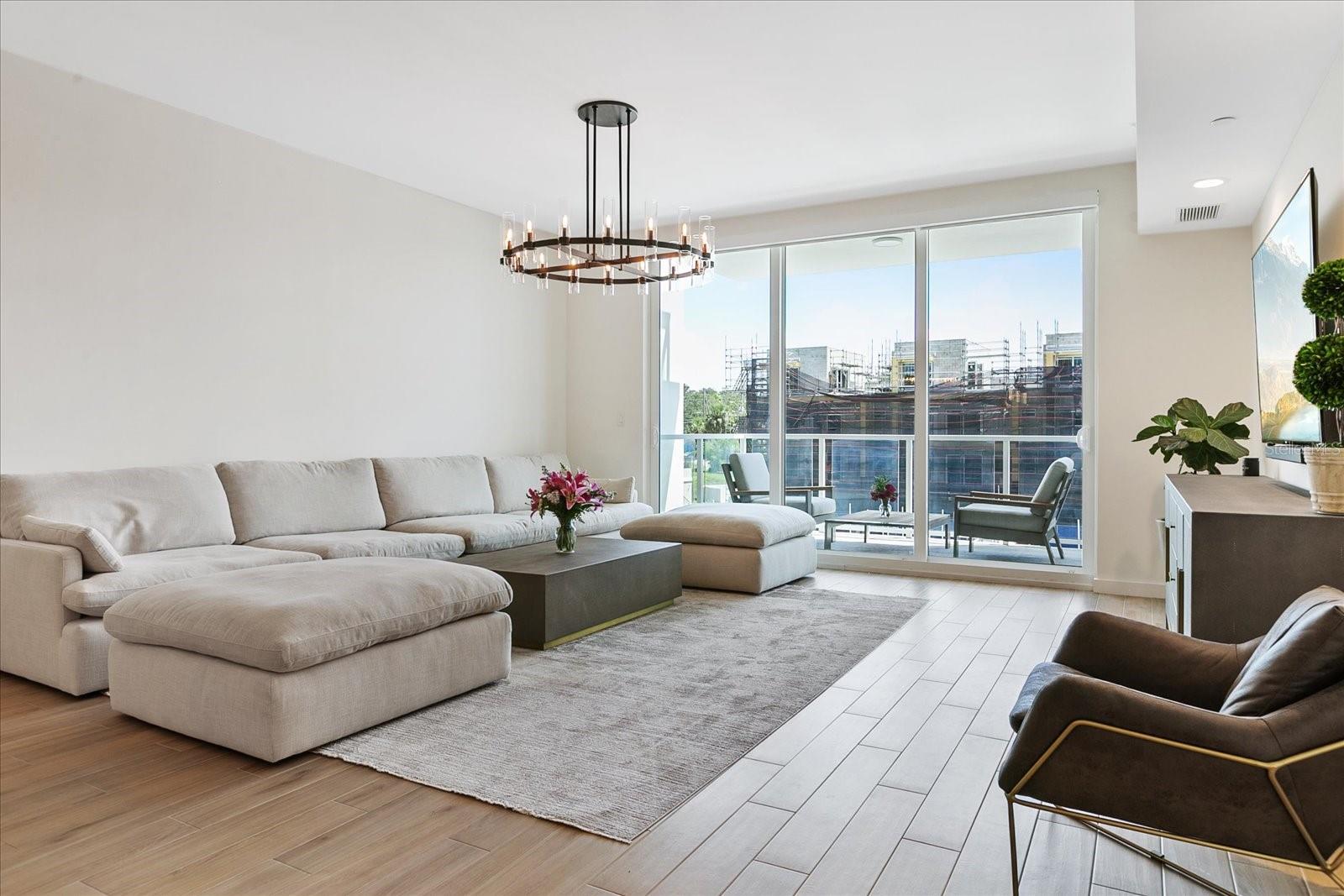 Image 12 of 42 For 920 Osceola Avenue 303