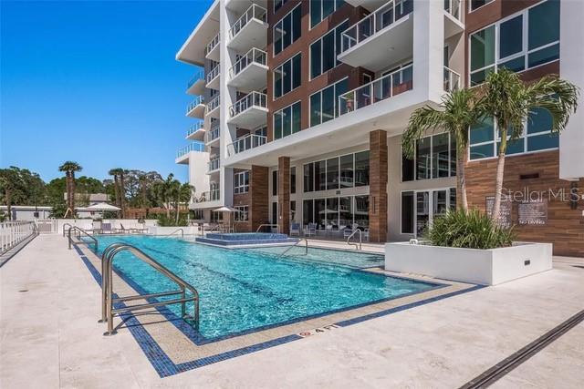 Image 30 of 42 For 920 Osceola Avenue 303