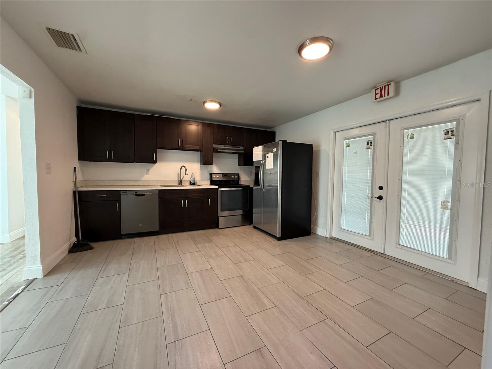 Image 7 of 24 For 960 Nw 56th Ave