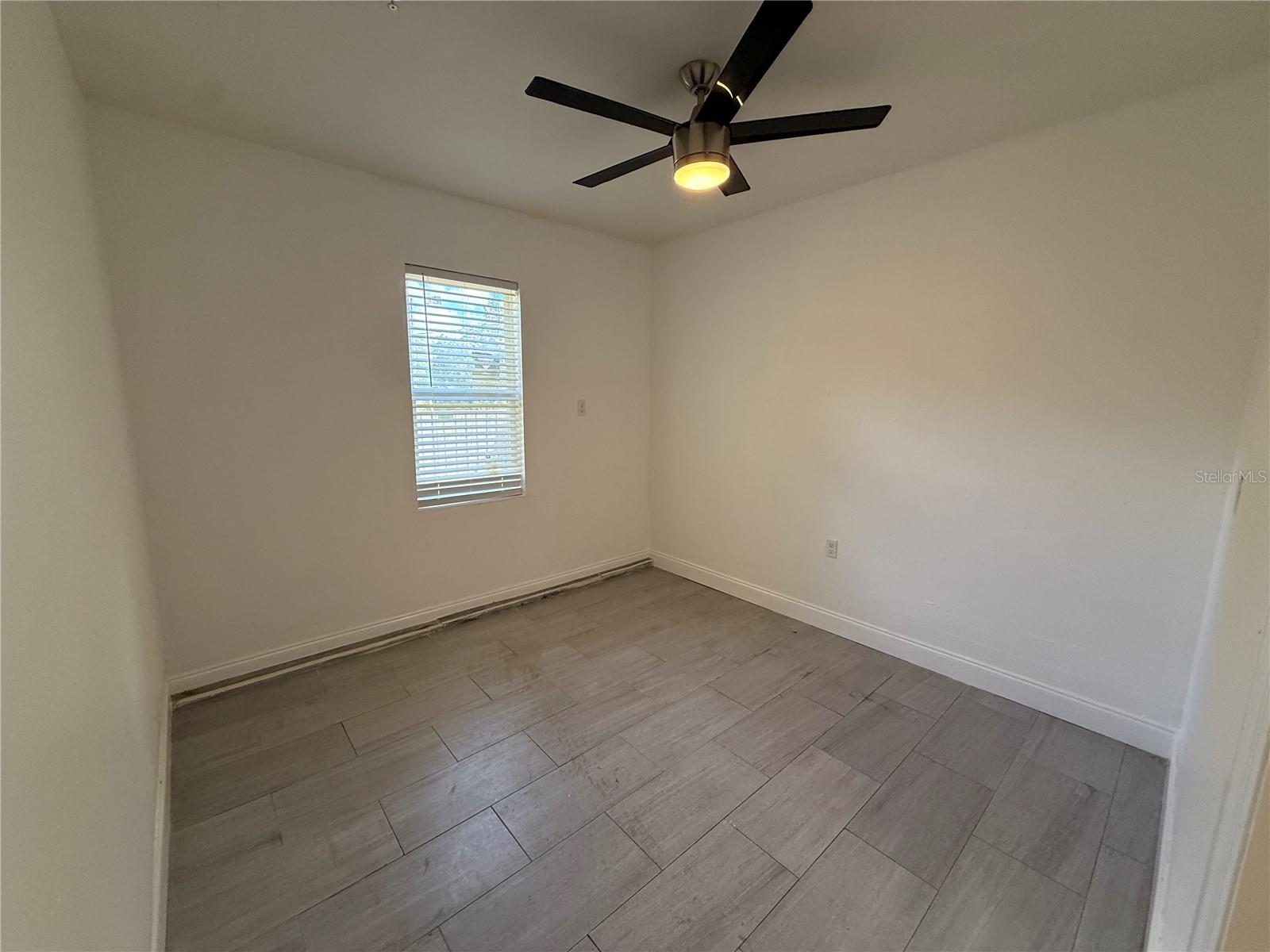 Image 8 of 24 For 960 Nw 56th Ave