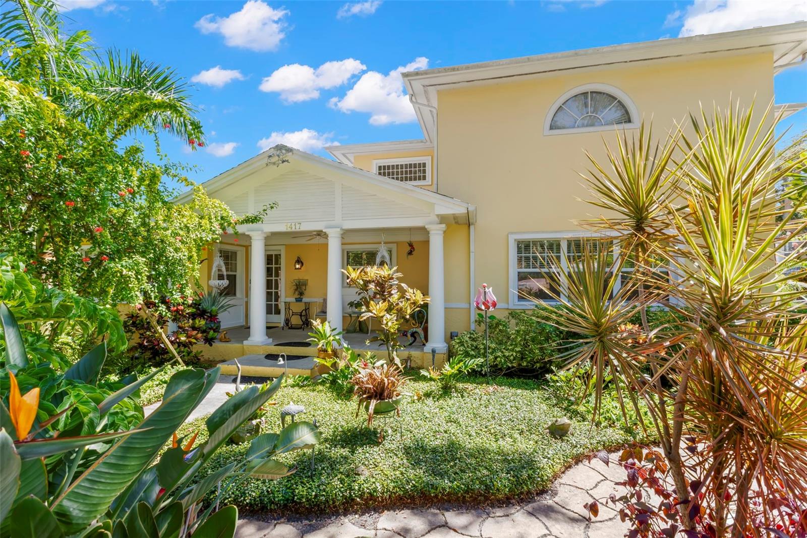 Image 55 of 70 For 1417 Beach Drive Ne