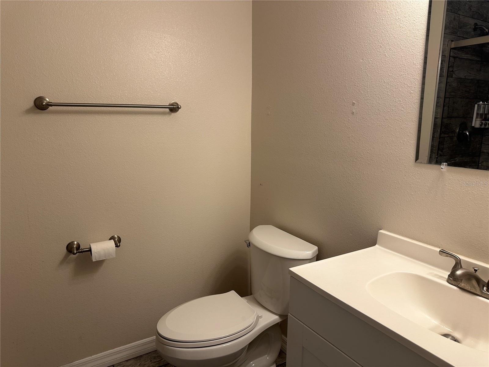 Image 15 of 27 For 15921 Breakwater Lane