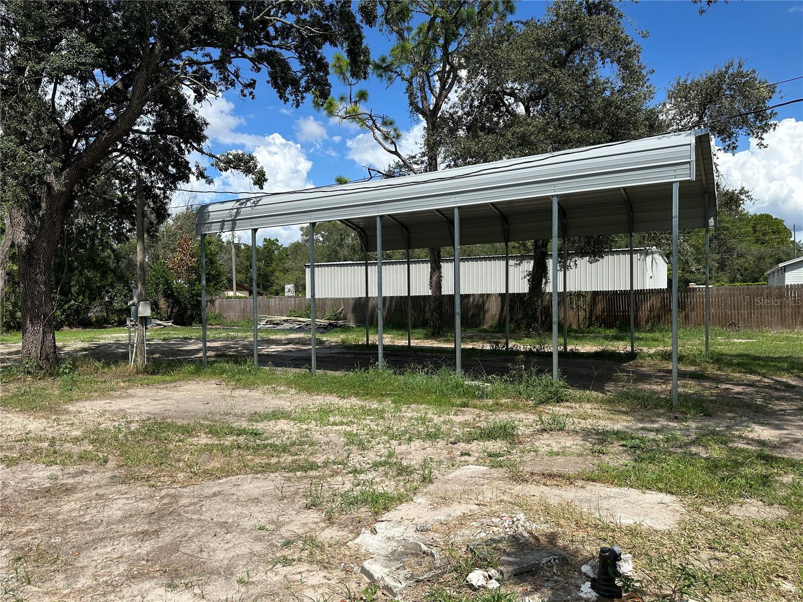 Image 5 of 27 For 15921 Breakwater Lane