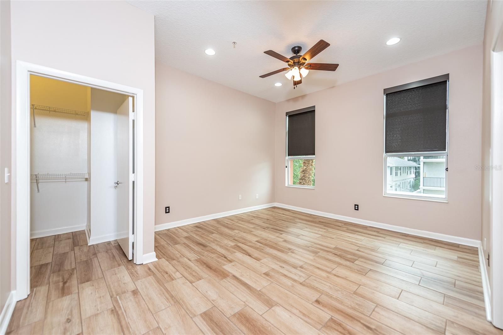 Image 17 of 24 For 523 4th Avenue S 17