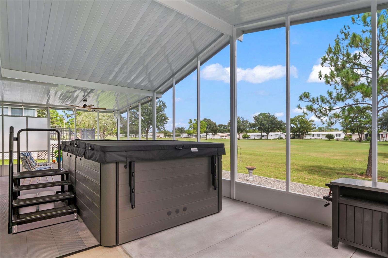 Image 41 of 61 For 14691 Rialto Ave
