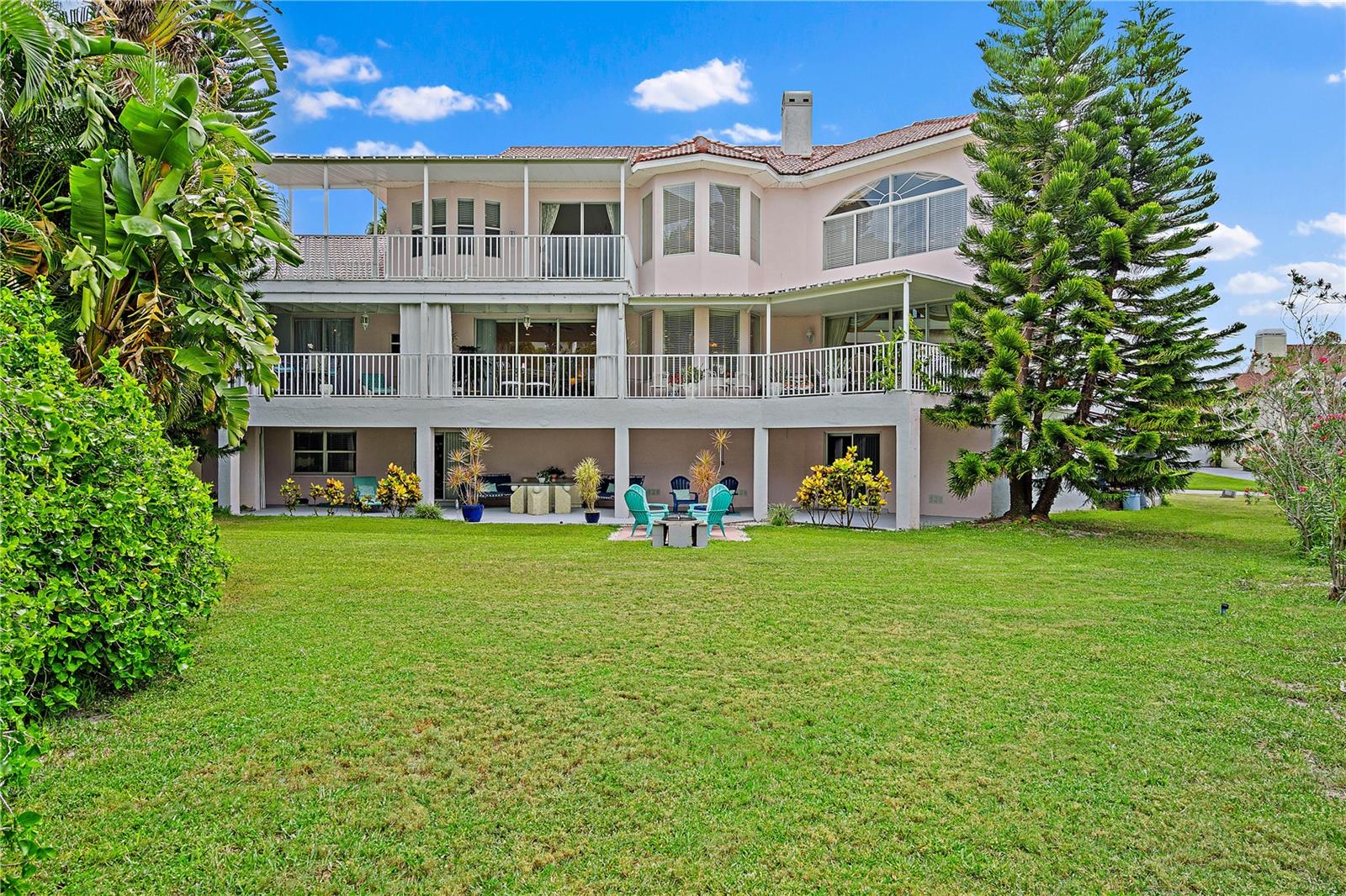 Image 10 of 94 For 608 Columbus Drive