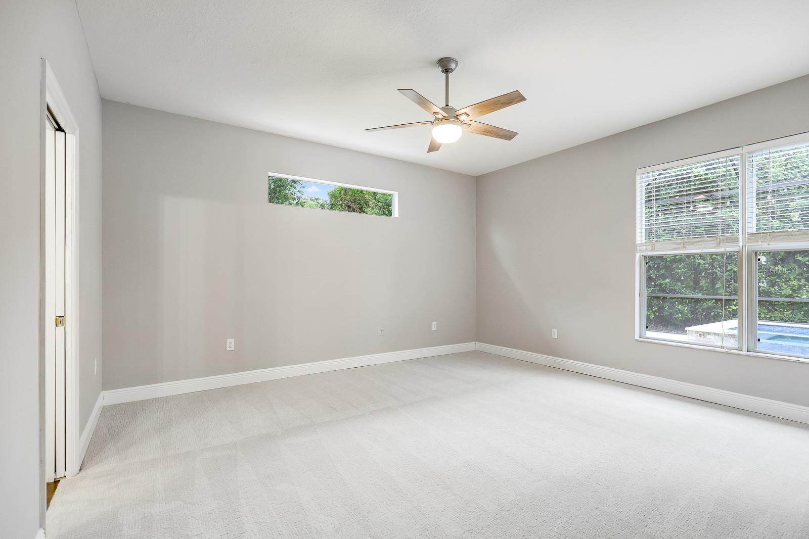 Image 19 of 49 For 15533 Martinmeadow Drive