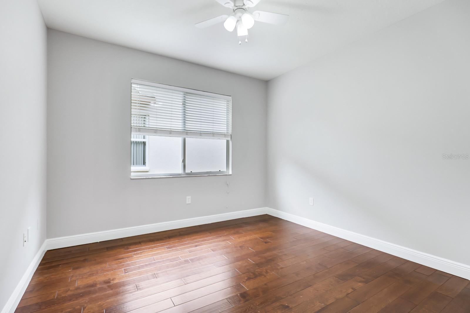 Image 31 of 49 For 15533 Martinmeadow Drive