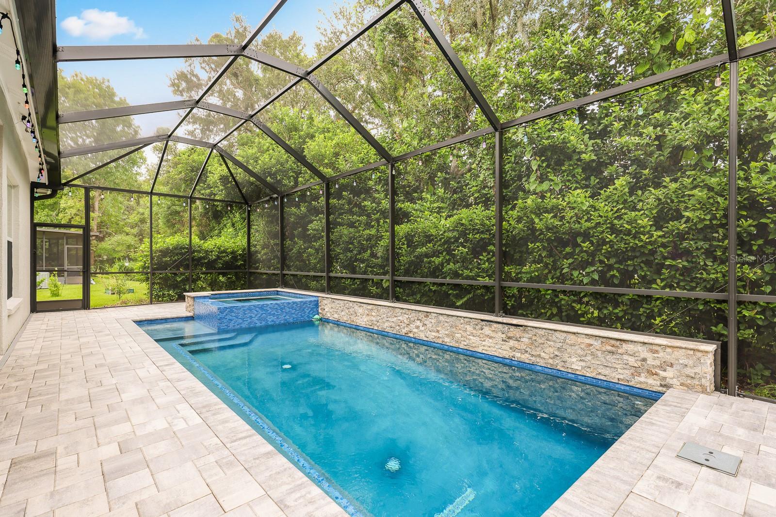 Image 35 of 49 For 15533 Martinmeadow Drive