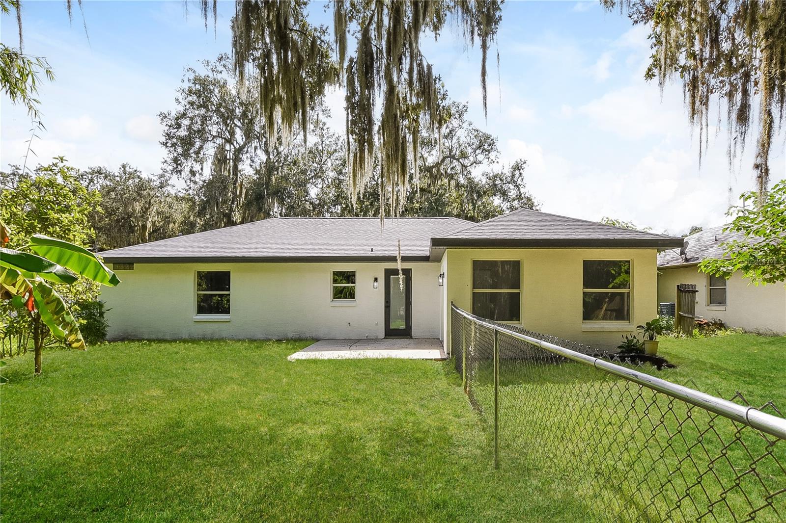 Image 15 of 15 For 1715 Mango Tree Drive