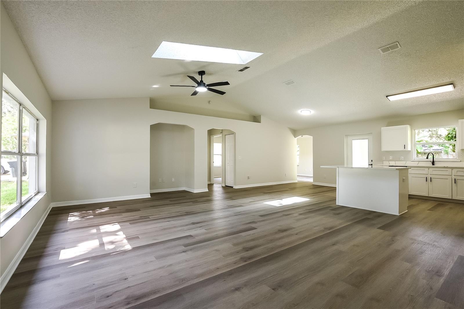 Image 2 of 15 For 1715 Mango Tree Drive