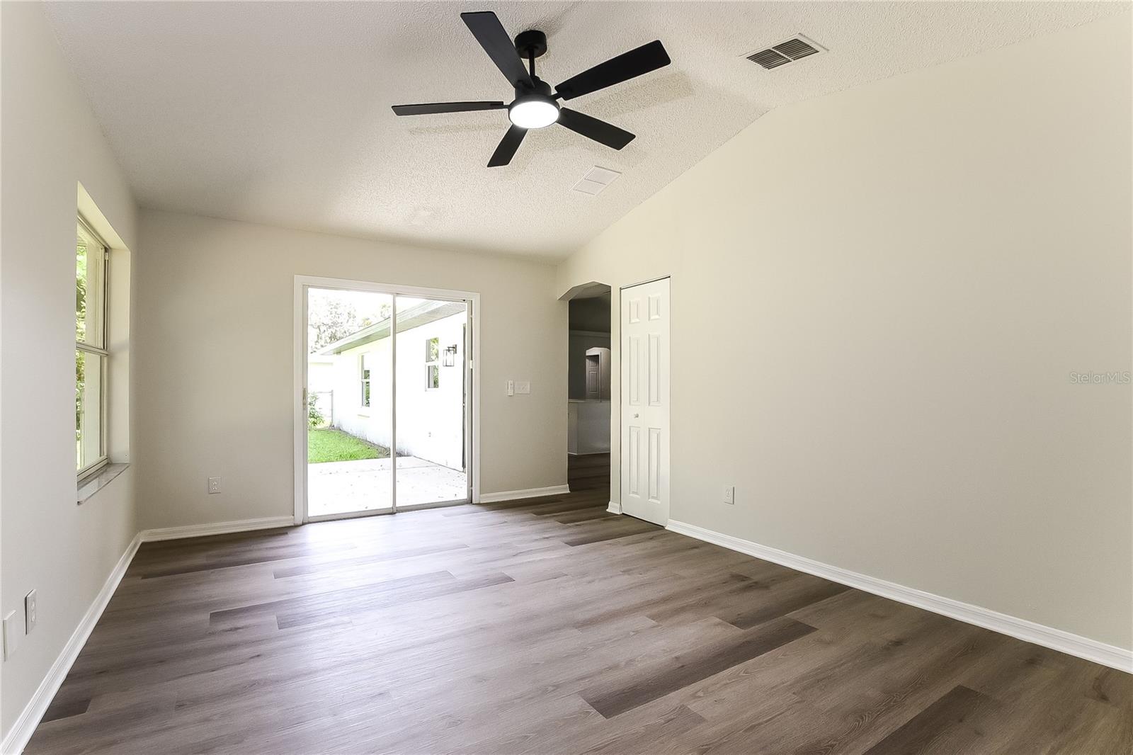 Image 7 of 15 For 1715 Mango Tree Drive