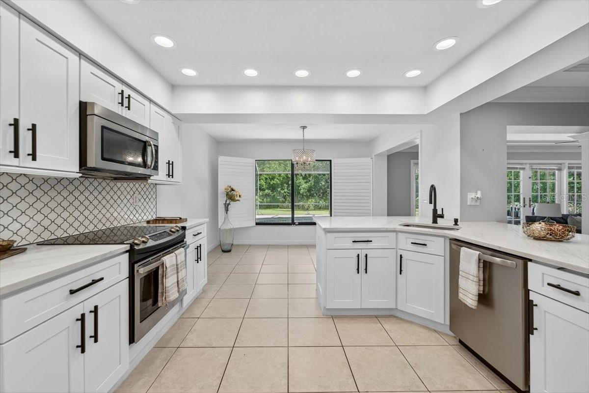 Image 24 of 86 For 6512 93rd Street E