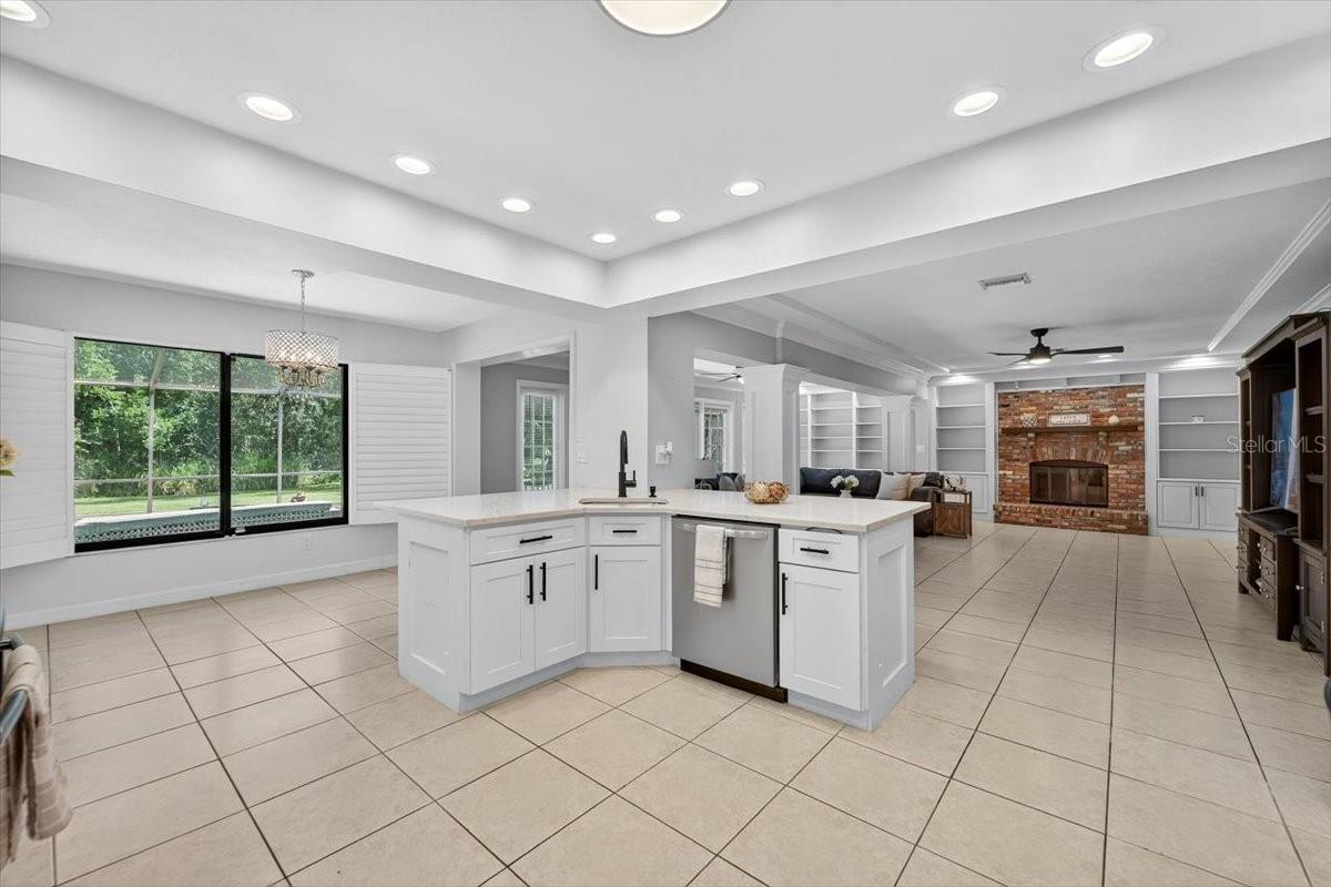 Image 30 of 86 For 6512 93rd Street E