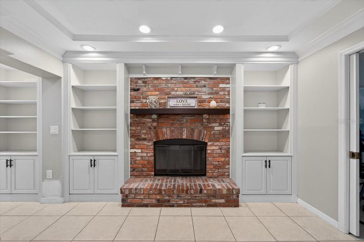 Image 37 of 86 For 6512 93rd Street E