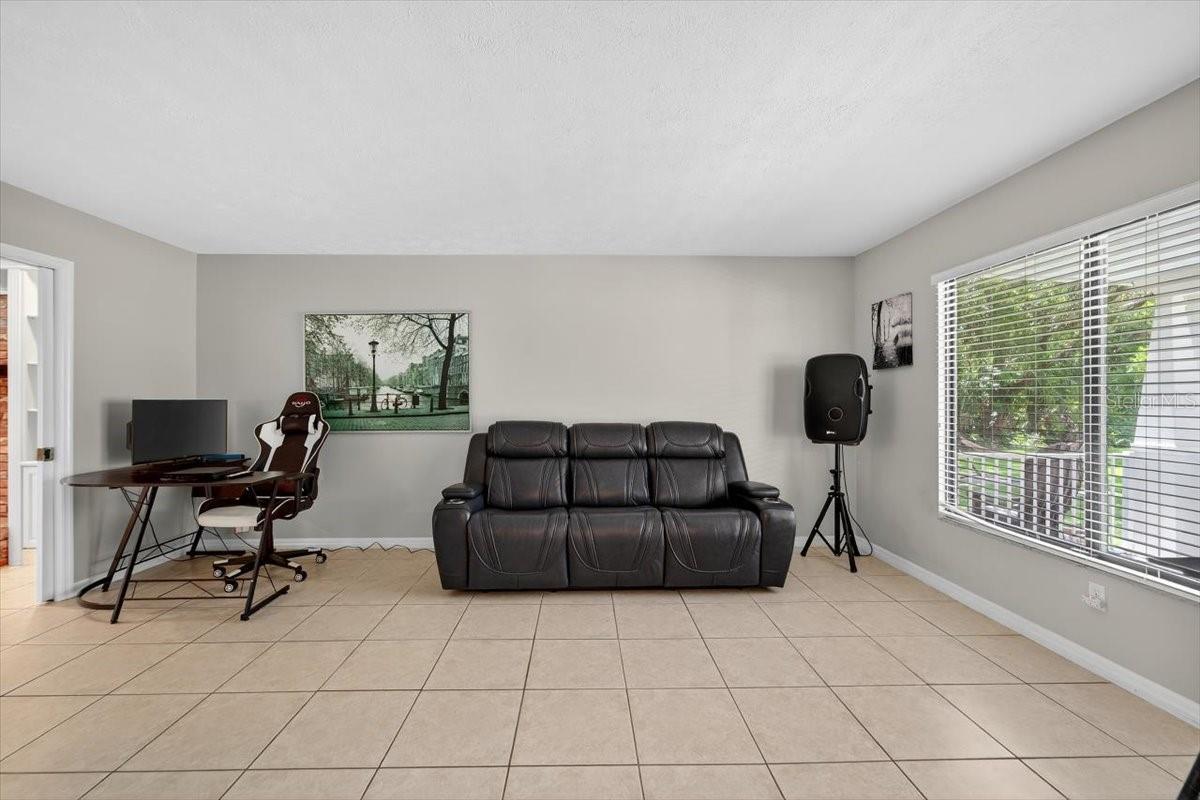 Image 39 of 86 For 6512 93rd Street E