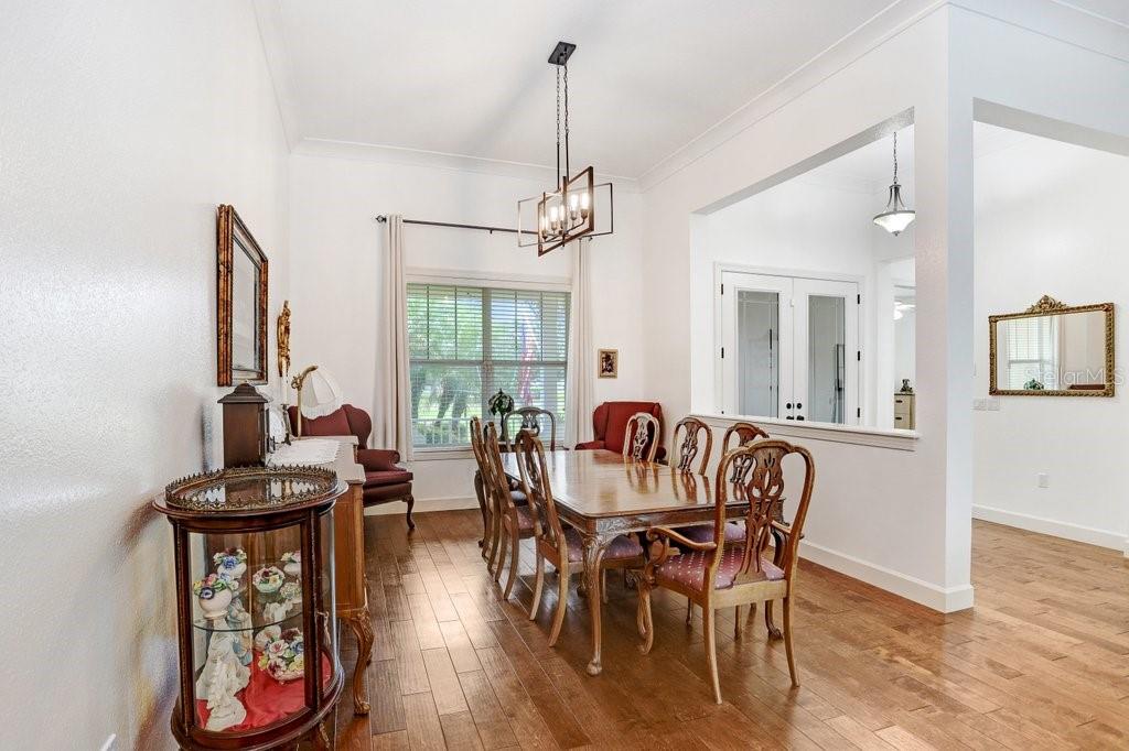 Image 13 of 52 For 7709 Kenia Meadows Lane