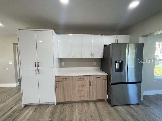 Image 3 of 11 For 928 Lantana Avenue