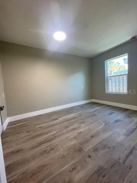 Image 6 of 11 For 928 Lantana Avenue
