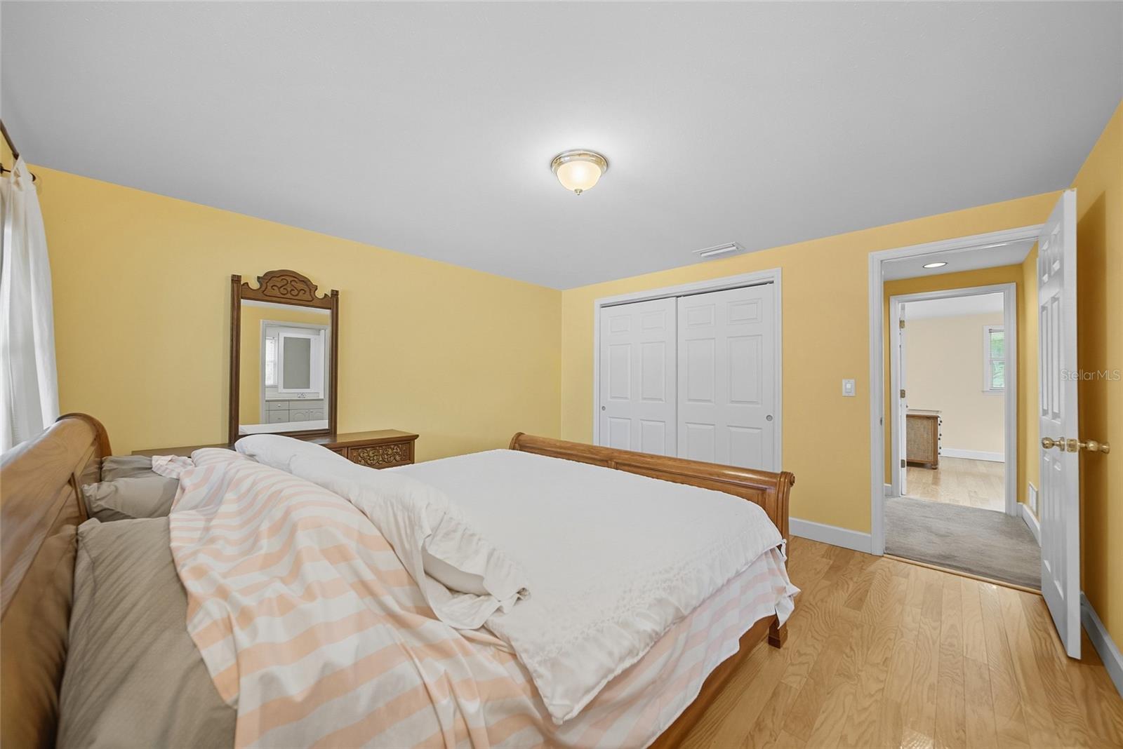 Image 16 of 43 For 15507 Himes Avenue
