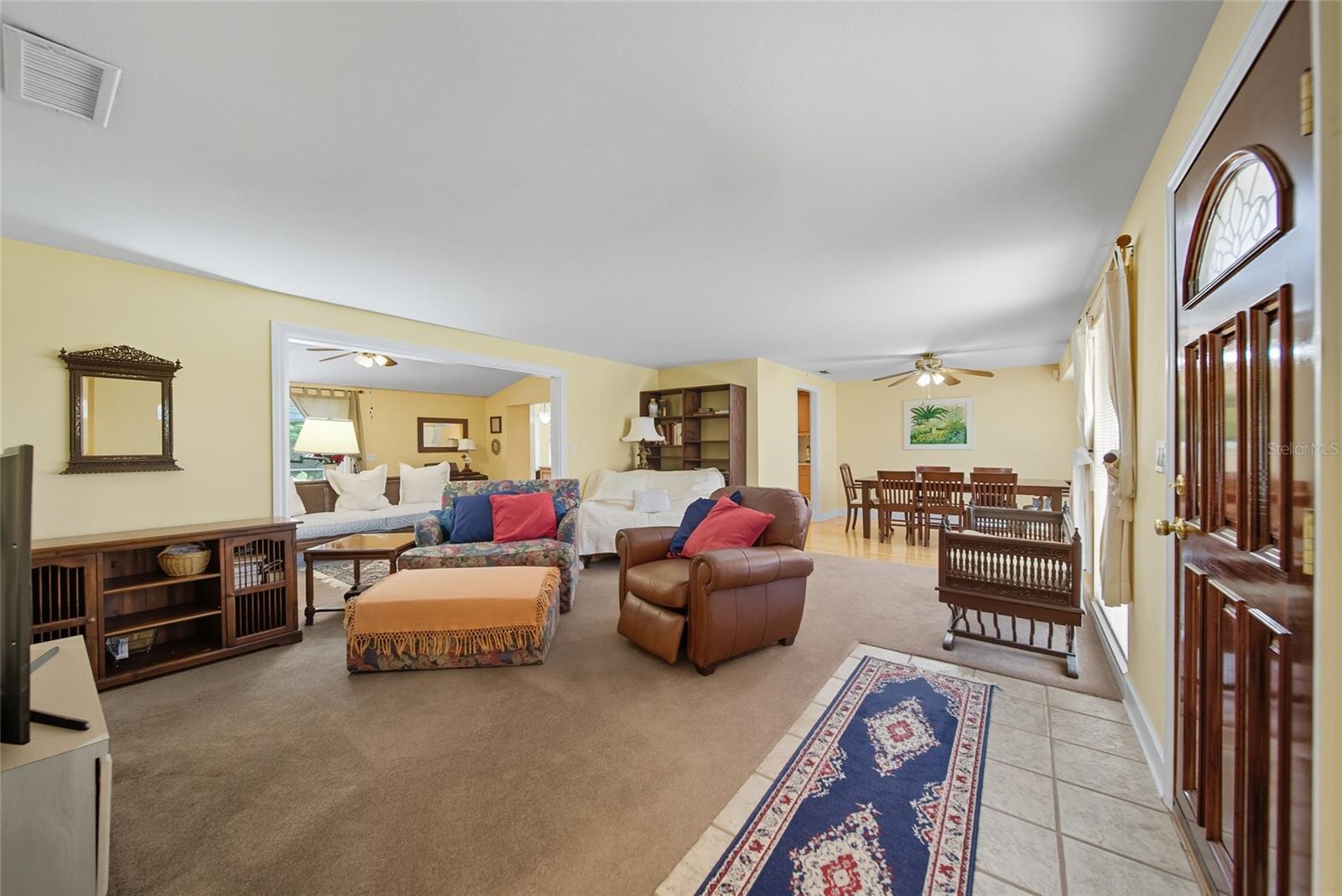Image 5 of 43 For 15507 Himes Avenue