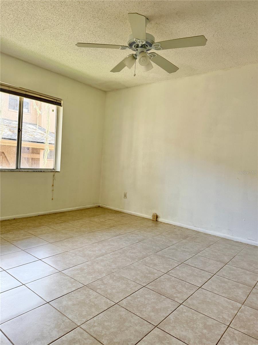 Image 10 of 19 For 5501 Loblolly Court 165