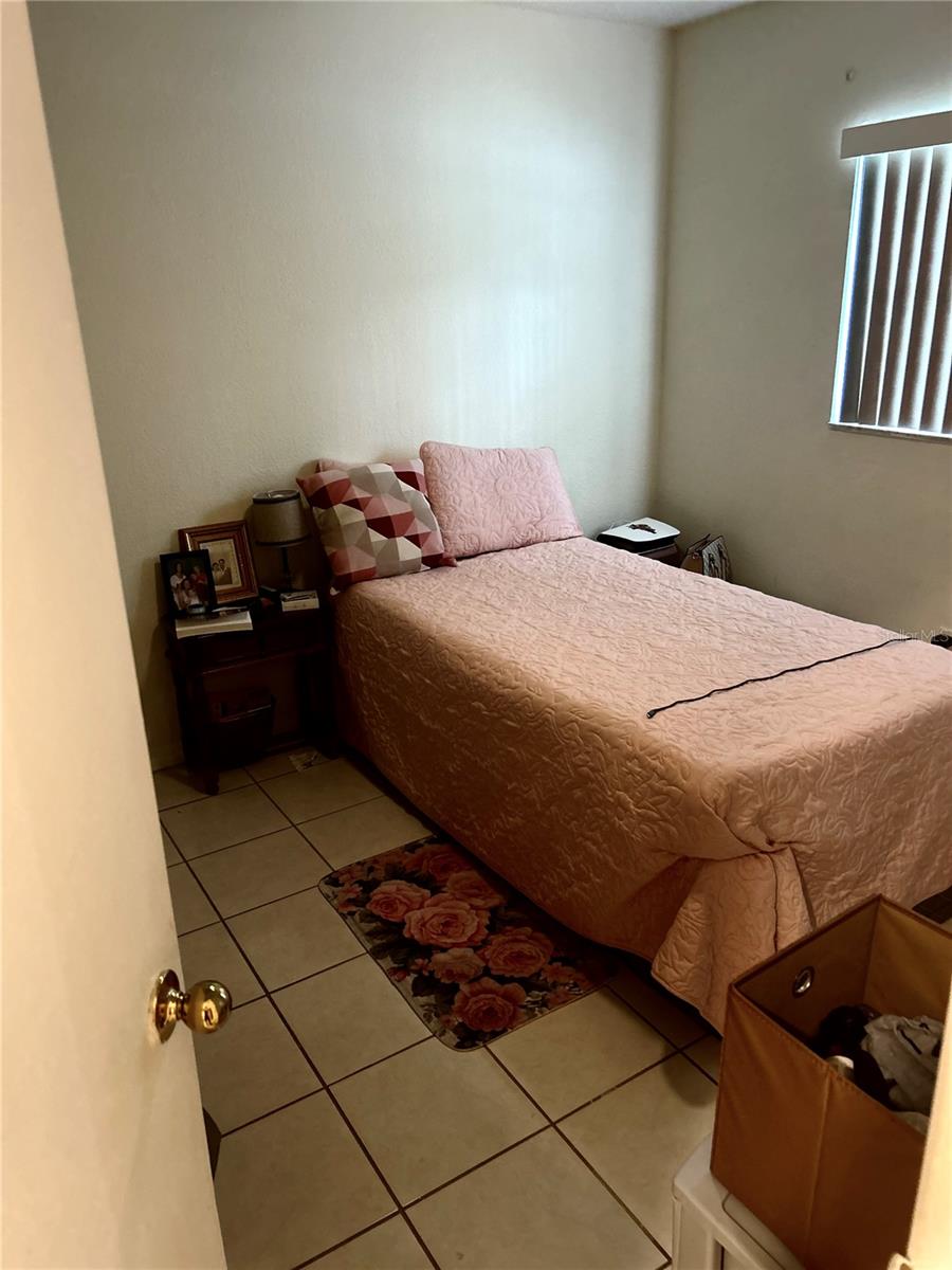 Listing photo id 21 for 4816 Okara Road