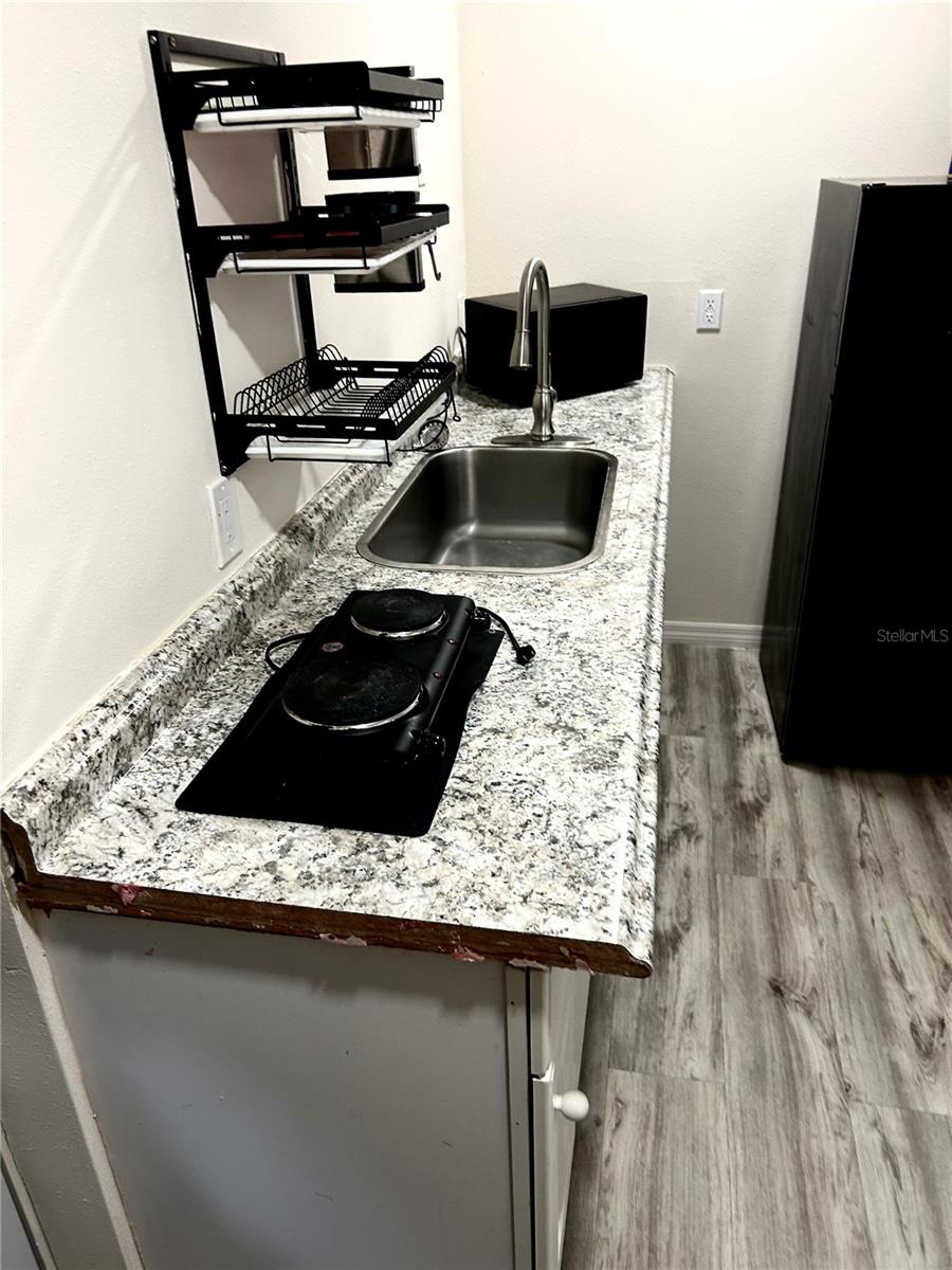 Listing photo id 28 for 4816 Okara Road