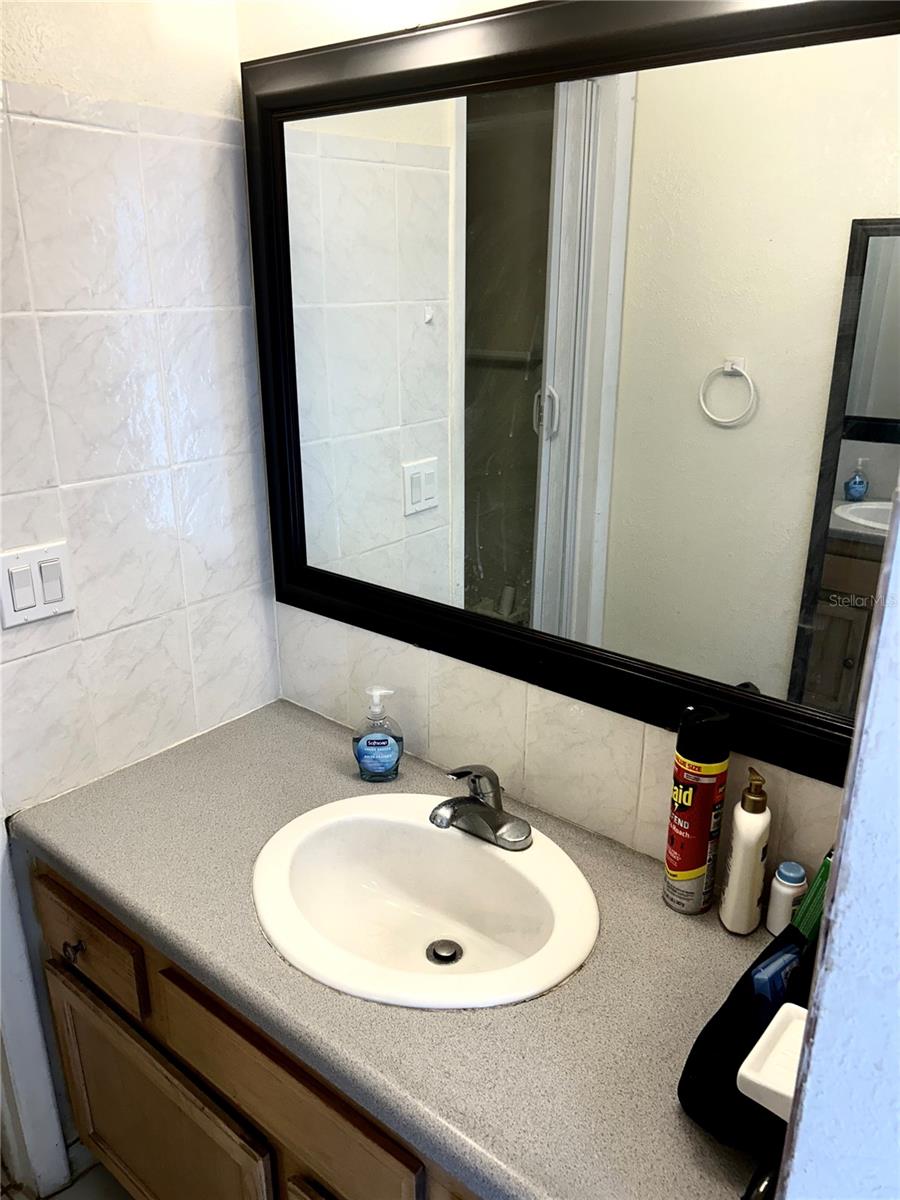 Listing photo id 5 for 4816 Okara Road