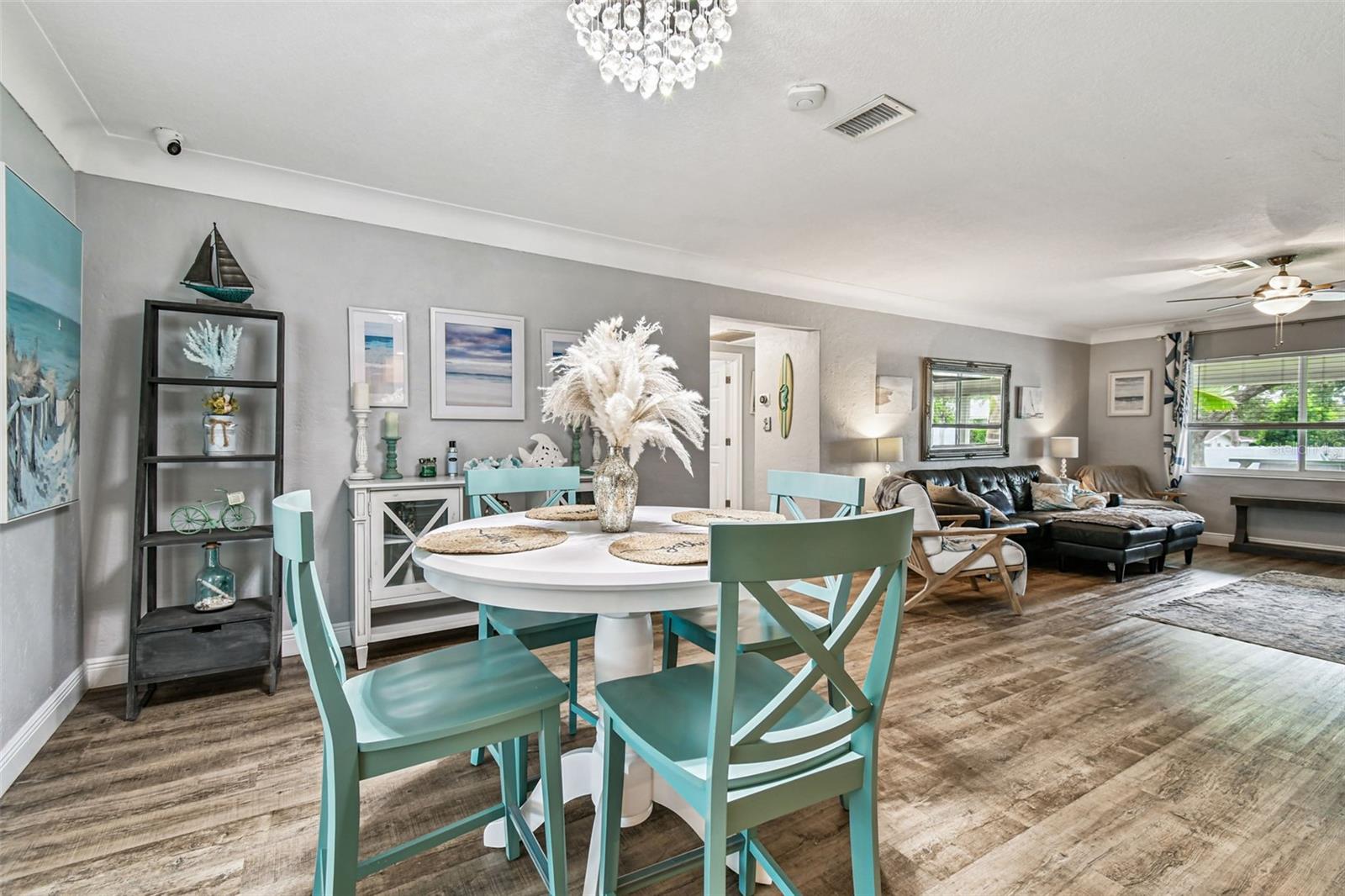 Image 11 of 54 For 2961 Fountainhead Drive