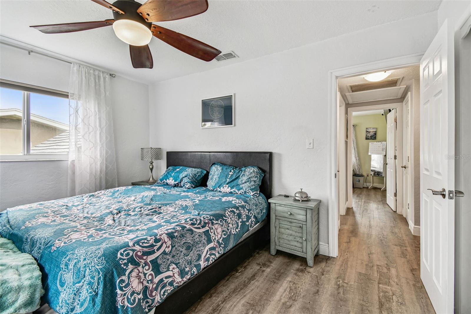 Image 18 of 54 For 2961 Fountainhead Drive