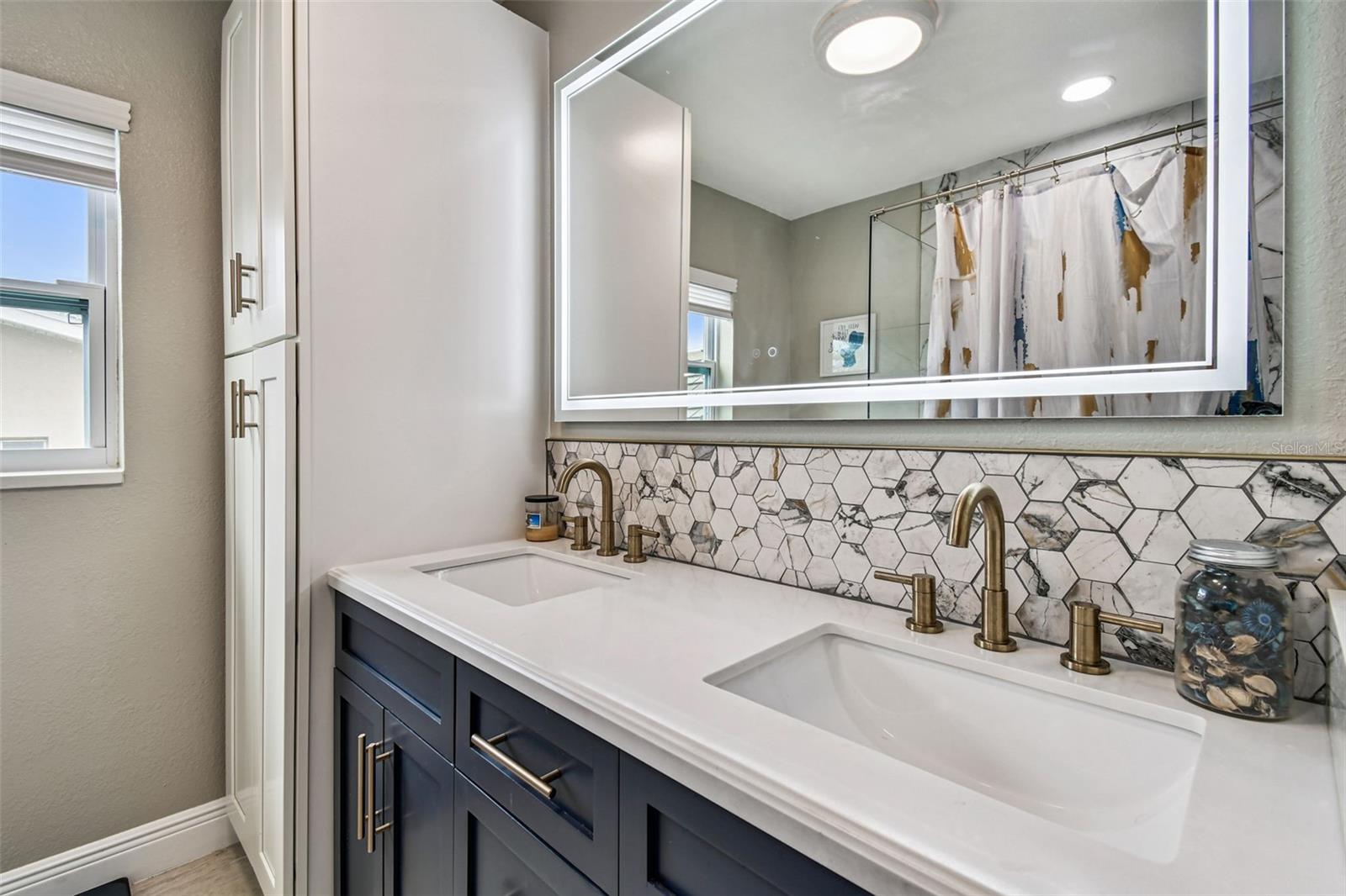 Image 19 of 54 For 2961 Fountainhead Drive