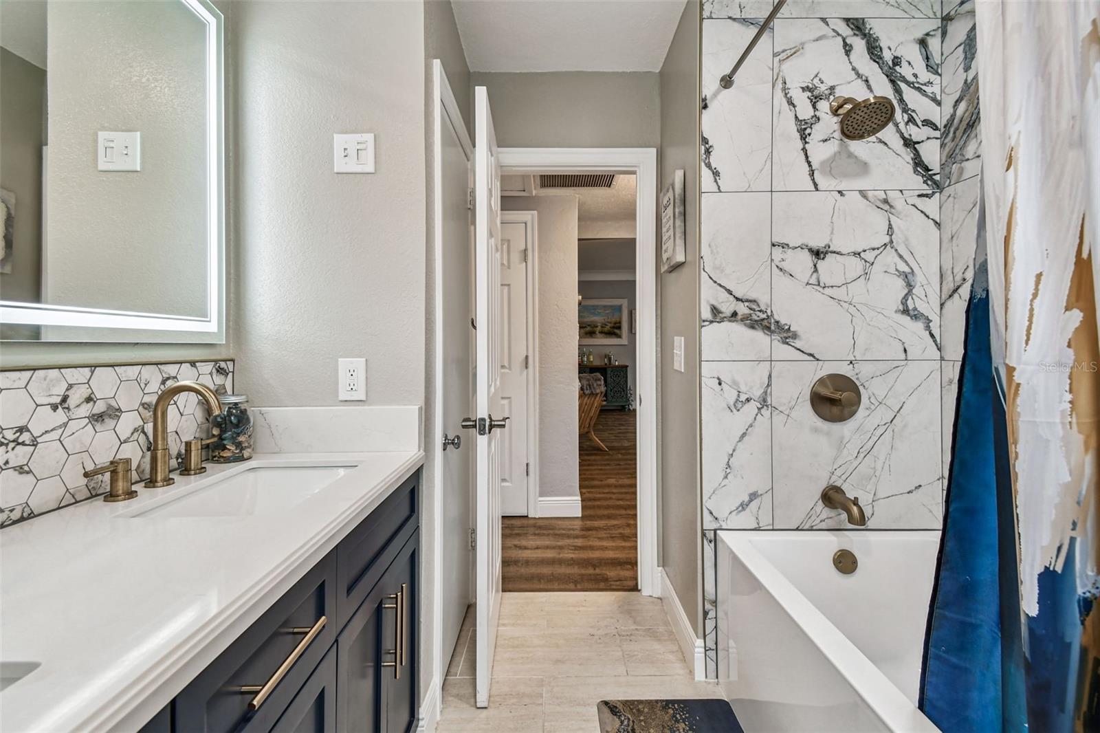 Image 21 of 54 For 2961 Fountainhead Drive