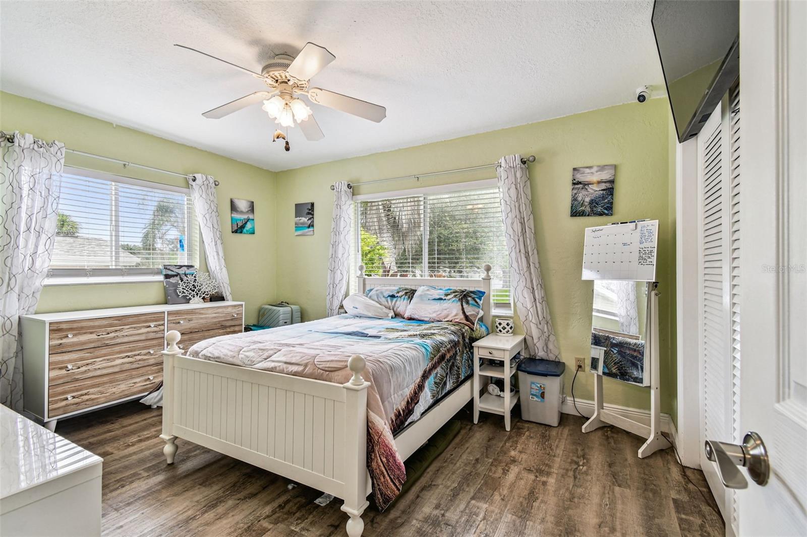Image 22 of 54 For 2961 Fountainhead Drive