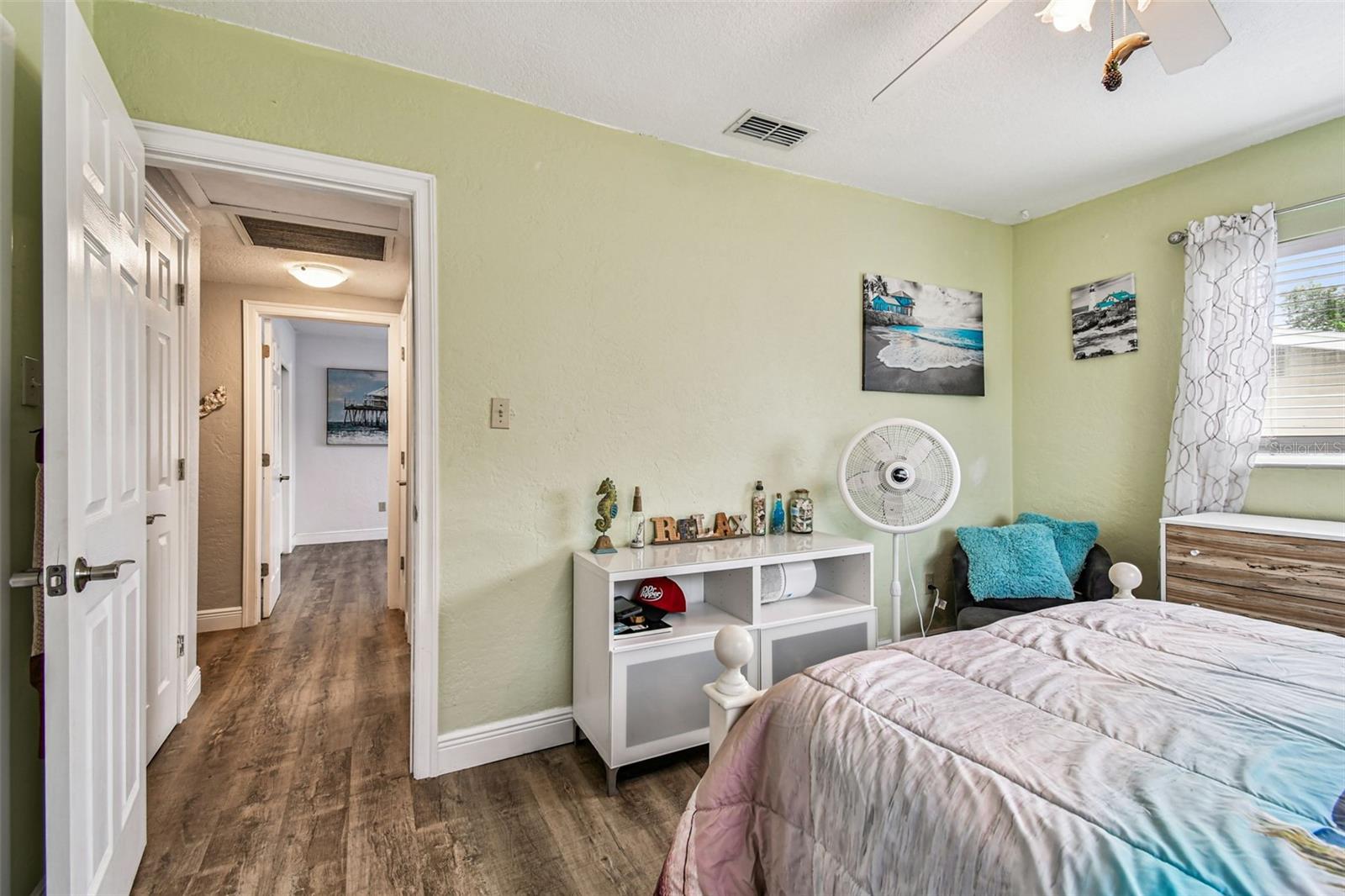 Image 23 of 54 For 2961 Fountainhead Drive