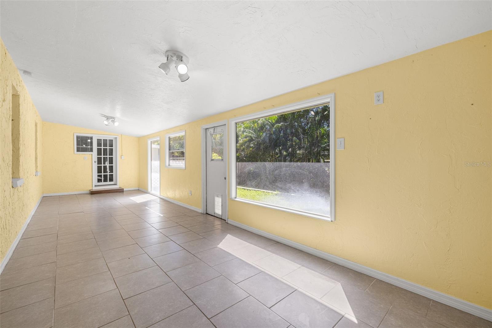 Image 32 of 49 For 1512 Florida Avenue