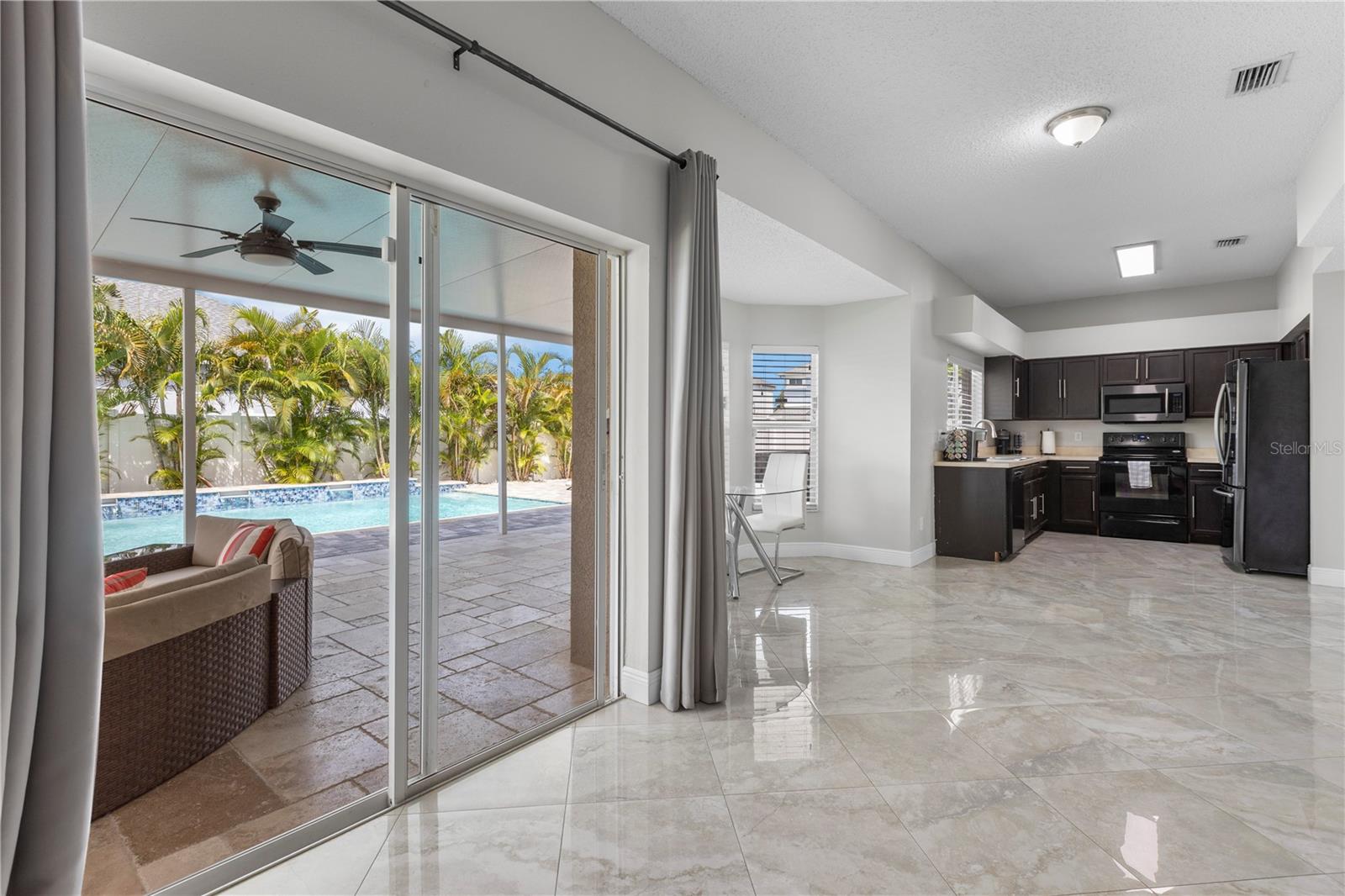 Image 16 of 66 For 12608 Longcrest Drive