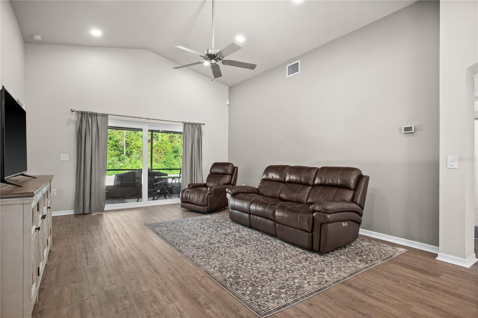 Image 10 of 30 For 31308 Wrencrest Drive