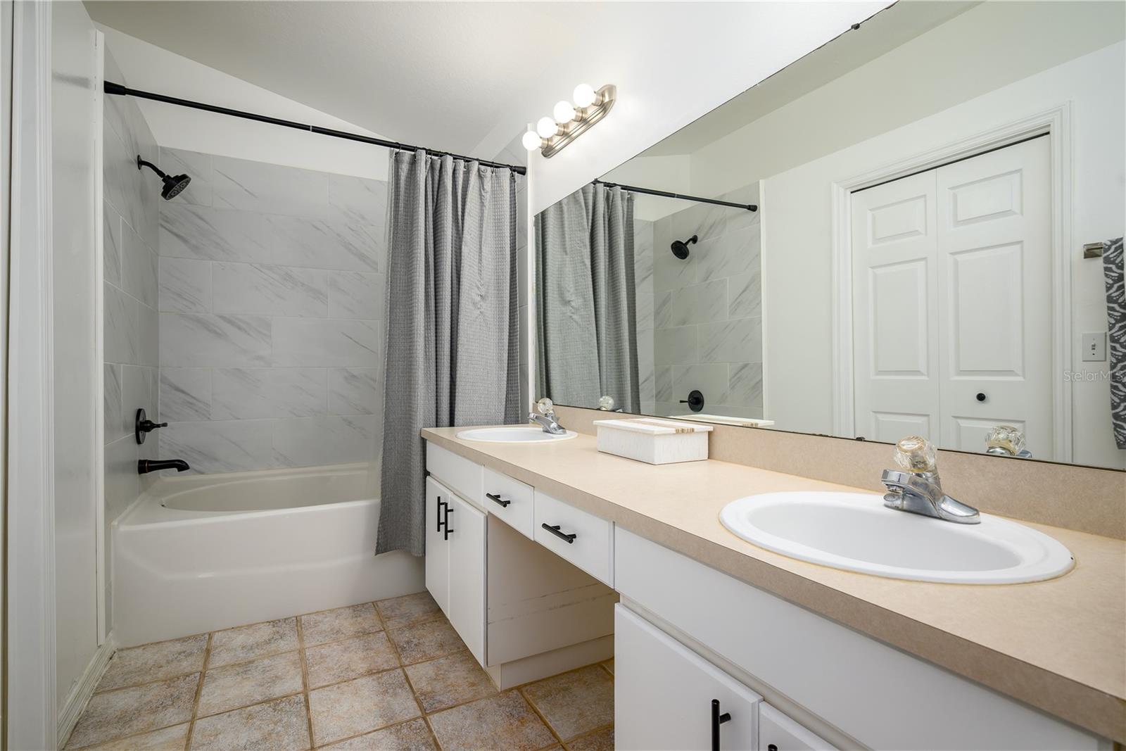 Image 14 of 30 For 31308 Wrencrest Drive