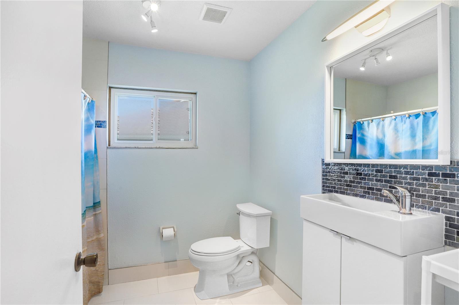 Image 16 of 31 For 1826 Wolf Laurel Drive