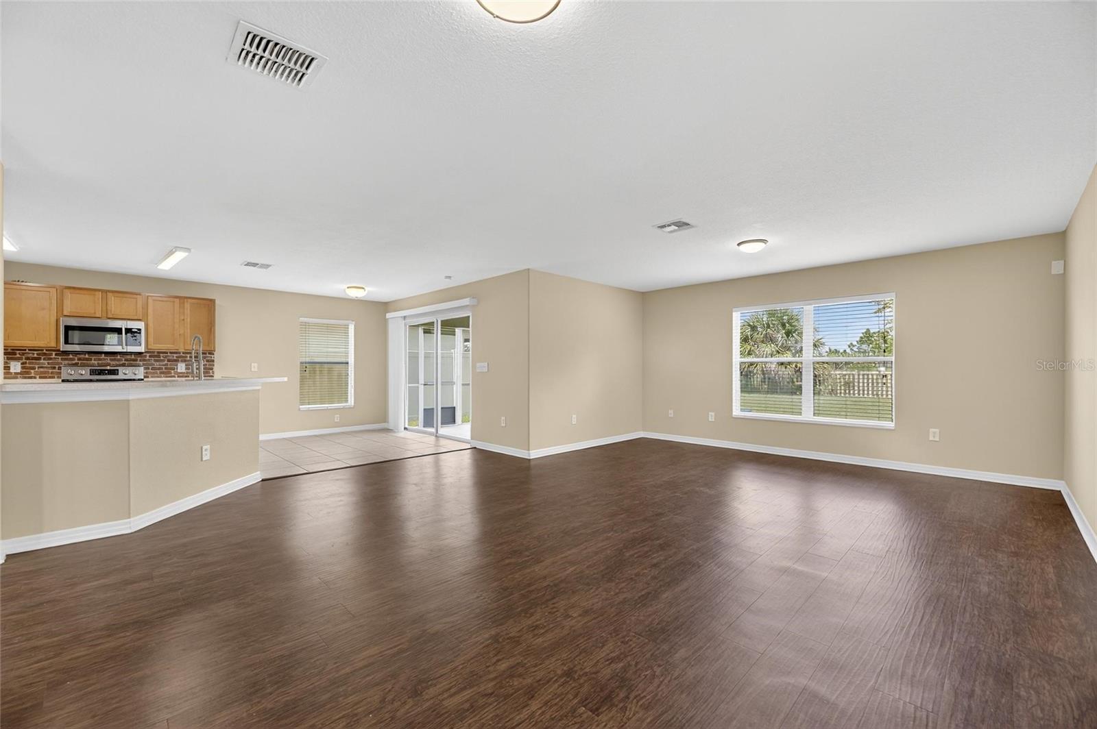 Image 10 of 59 For 7552 Maroon Peak Drive