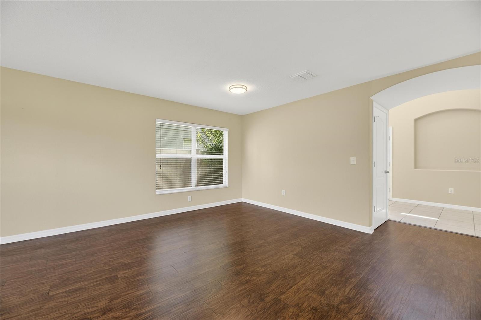 Image 17 of 59 For 7552 Maroon Peak Drive