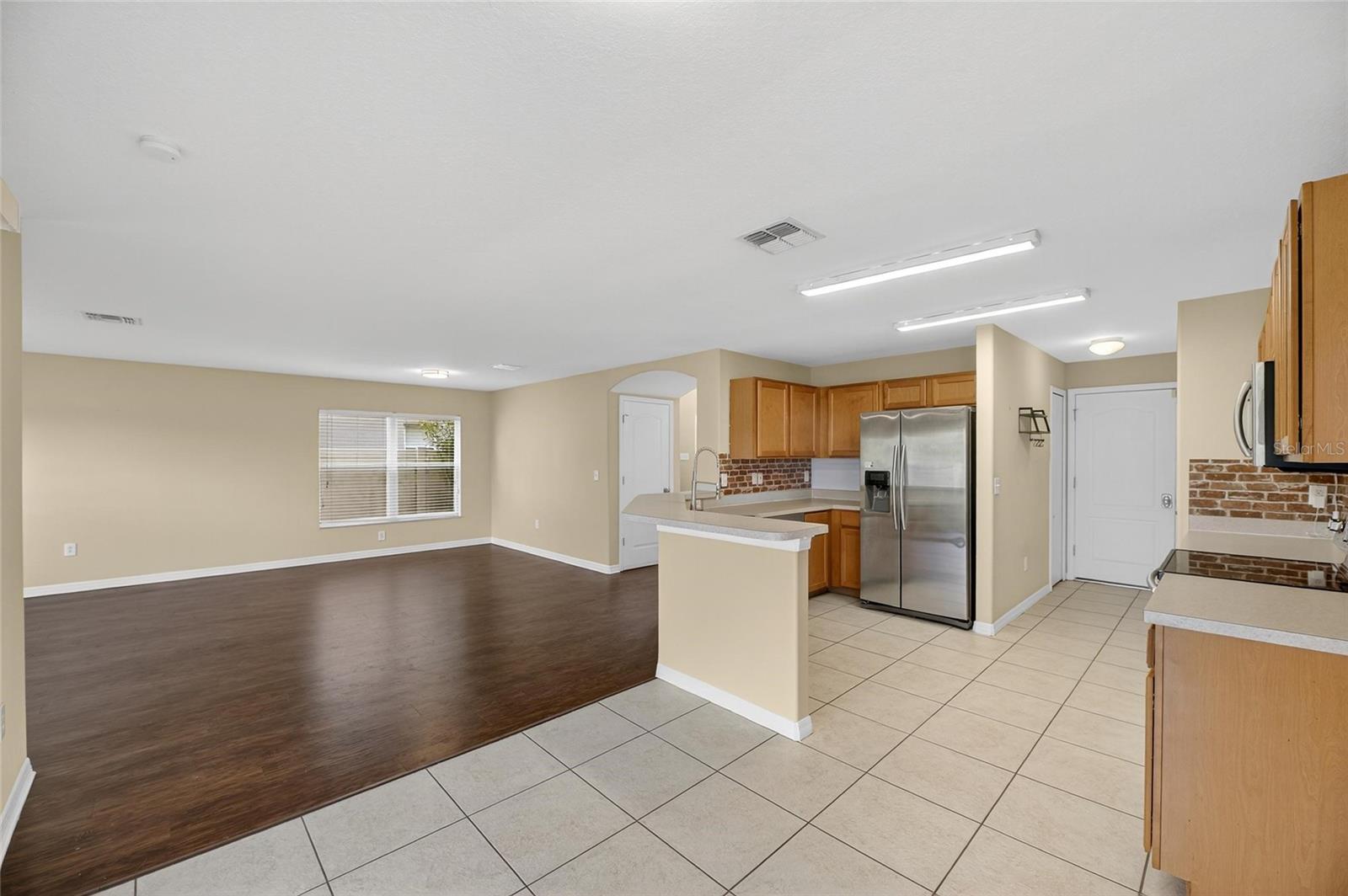 Image 20 of 59 For 7552 Maroon Peak Drive