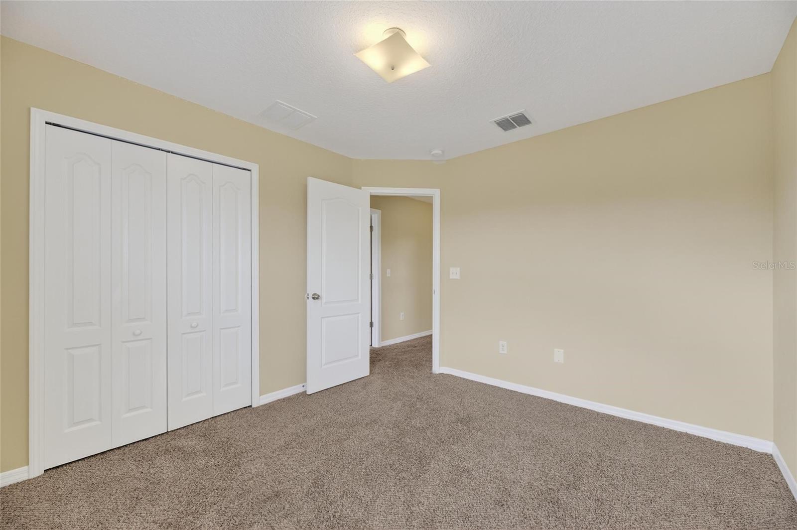 Image 38 of 59 For 7552 Maroon Peak Drive