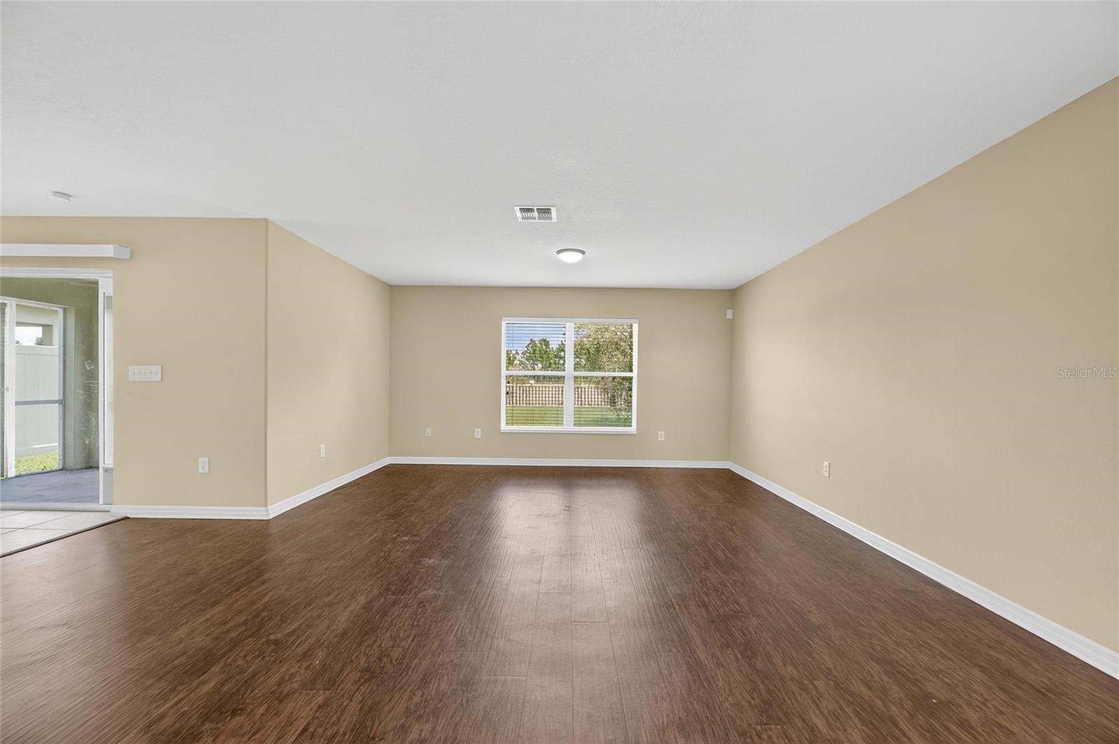 Image 9 of 59 For 7552 Maroon Peak Drive