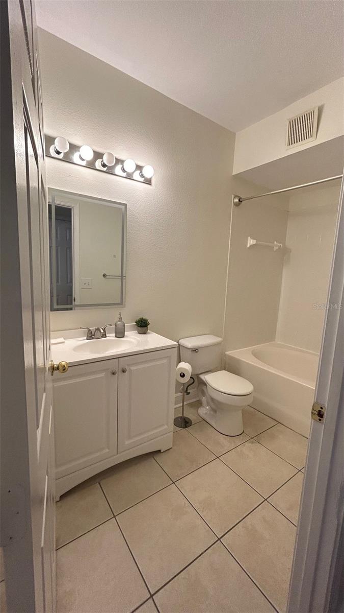 Image 13 of 18 For 13003 Sanctuary Cove Drive 104