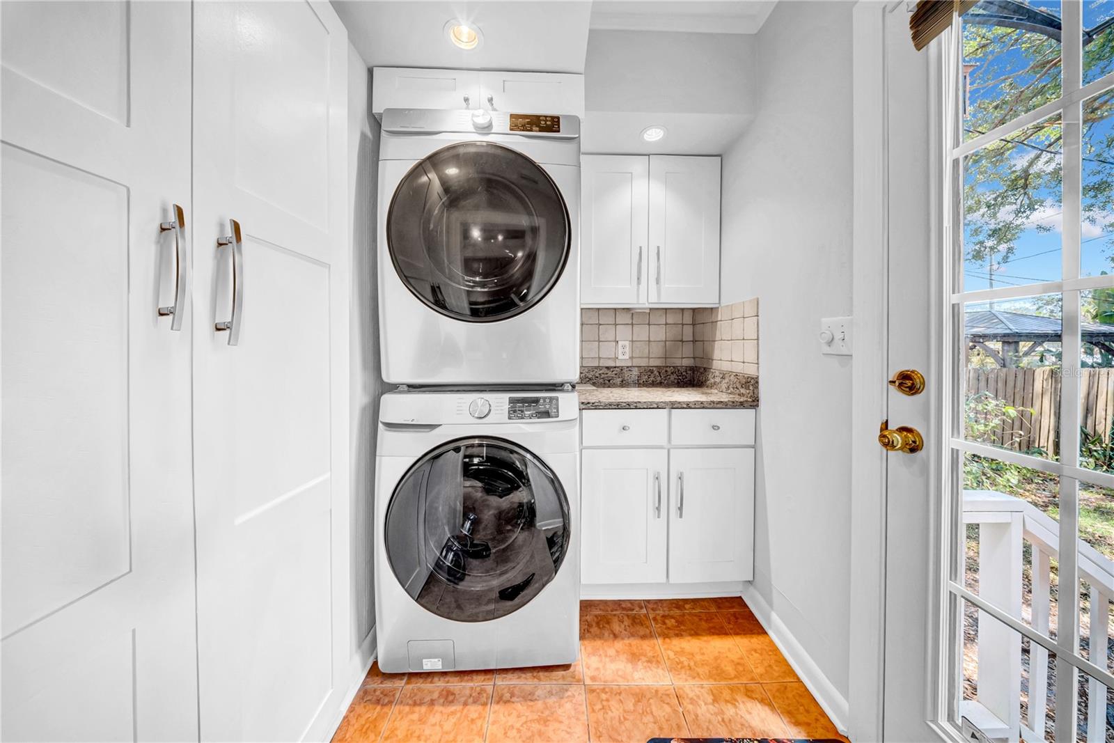 Image 21 of 49 For 150 23rd Avenue N