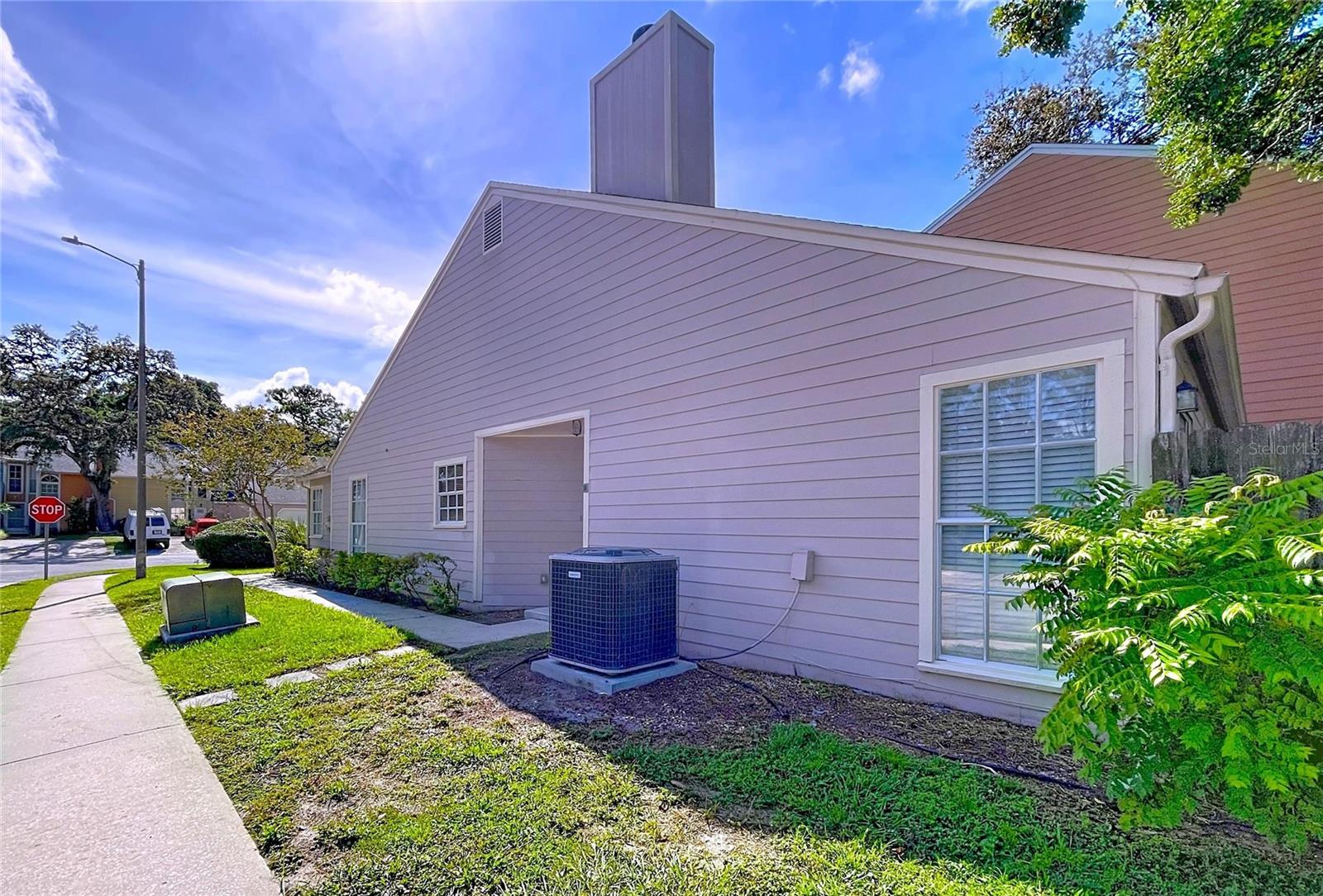 Image 10 of 63 For 9476 Forest Hills Place 0